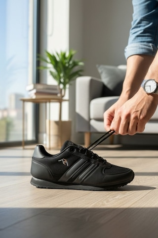 Enoch Erkek Spor Ayakkabı Beyaz Sneaker Siyah Şeritli Ve Kırmızı Detaylı Retro Yürüyüş Modeli Siyah