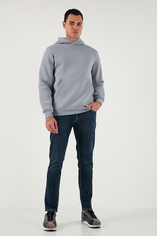 Buratti Regular Fit Kapüşonlu Kanguru Cepli Içi Tüylü Yumuşak Şardonlu Erkek Sweat 5905281 Açık Gri