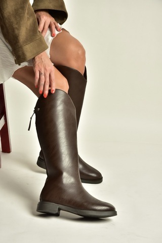 Fox Shoes Z973286109 Kahverengi Düz Taban Klasik Kadın Çizme