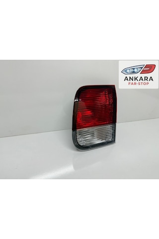 Honda Civic 1996 - 2001 Stop Lambası Sağ İç Arka Bagaj Kapağında Kalan Sağ İç