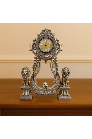 Aslan Figürlü Dekoratif Masa Saati Kraliyet Tarzı 40x28 Gümüş