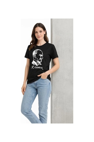 Tarzyeri Kadın Atatürk Baskılı Tişört Kısa Kollu Bisiklet Yaka T-shirt - Siyah Çok Renkli