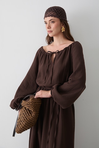 Kahverengi Bağlama Detaylı Müslin Elbise - 2004 Kahverengi