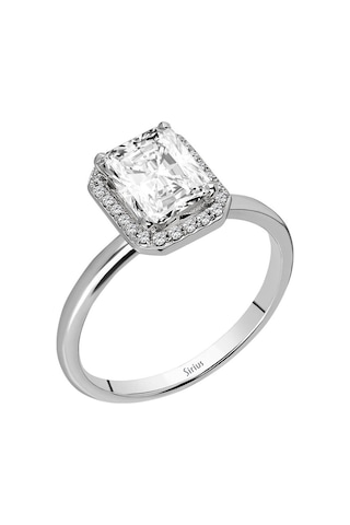 Sirius Pırlanta Ve Emerald Kesim Beyaz Safir Yüzük 0831R0032