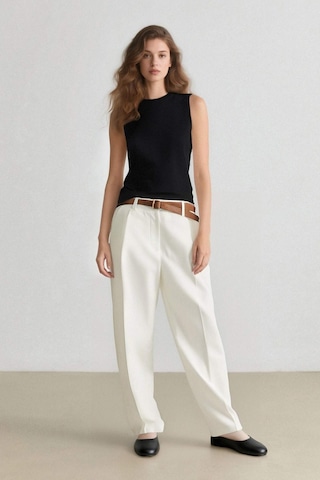 DeFacto Carrot Fit Gabardin Kumaş Pantolon Kemerli Yüksek Bel Kısa Paça D2732AX25SPWT32