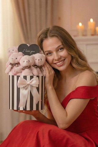 Kadınlar Günü Ne Özel: 90 Cm Peluş Ayı & Aynalı Mesajlı Pembe Silindir Ayıcık Buketi Romantik Sevgiliye Hediye Buket 13290768