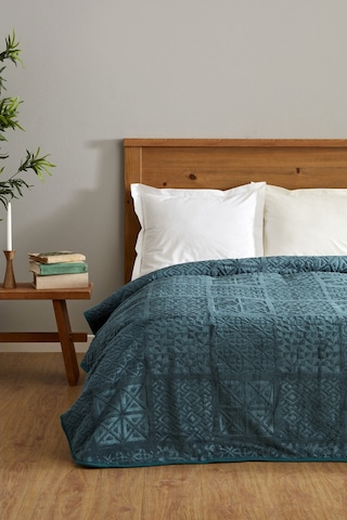 Karaca Home Blair Çift Kişilik Embos Battaniye Petrol 200x220 CM Petrol Yeşili