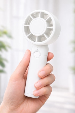 Turbo 3 Mod Şarjlı El Fanı 3 Kademe Seyahat Masaüstü Vantilatör Taşınabilir Mini Fan Beyaz F130