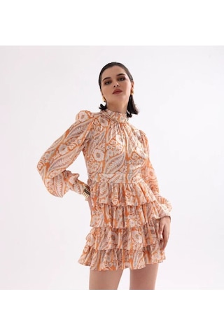 Fashion Cocktail Vatkalı Omuz Katlı Etek İthal Soft Otantik Desen Şifon Kumaşlı Uzun Kol Baharlık Mini Elbise Oranj
