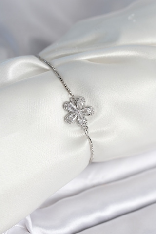 Çiçek Model Asansörlü Gümüş Renk Kadın Bileklik Çok Renkli