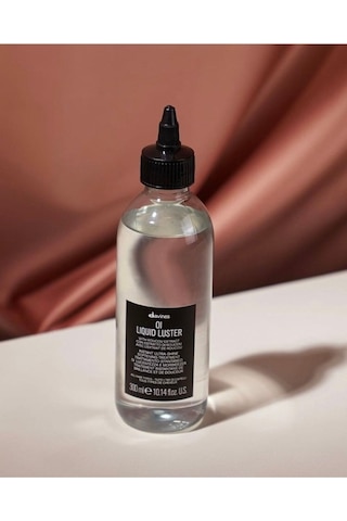 Oi Liquid Luster Hızlı Parlaklık Veren Durulanan Saç Serumu 300ml 76078 8004608278450
