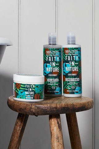 Faith in Nature %99 Doğal nemlendirici Hindistan Cevizi Normal & Kuruya Dönük Saçlar İçin Saç Bakım Kremi 400 ML