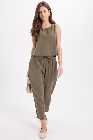 Tudors Kadın Standart Fit Normal Kesim Kolsuz Likralı Bisiklet Yaka Bluz Geniş Paça Haki Pantolon Takım-50955
