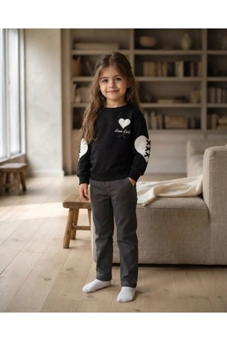 Roya Kız Çocuk Siyah Sweatshirt Kalpli Ve Dikiş Detaylı Kışlık