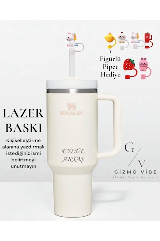 Stanley Kişiselleştirilebilir Quencher Pipetli Paslanmaz Çelik Vakum Yalıtımlı Termos Bardak 1.18 L Özel İsimli Krem