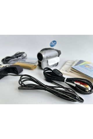 Sony DCR-DVD653E 800X Zoom Video Kamera Bataryasız