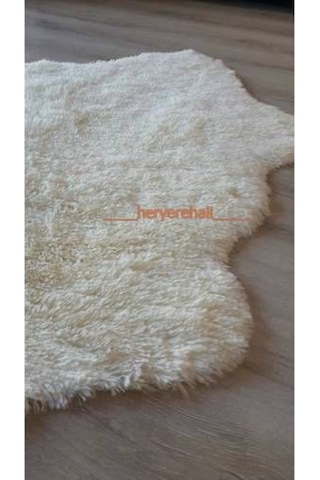 Yamalı Home Tavşan Tüyü Krem Post Halı 80 x 140 Cm
