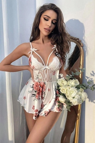 Bella Notte Romantik Beyaz Çiçek Desenli Tulum Gecelik