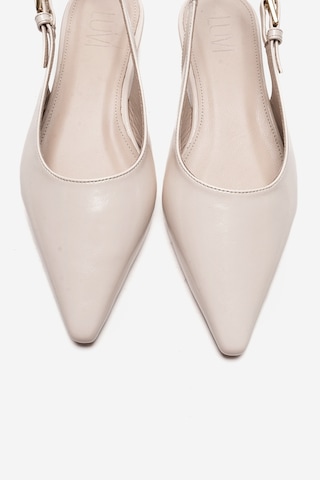 Luvishoes Jenna Ekru Cilt Sivri Burunlu Kadın Alçak Topuklu Ayakkabı