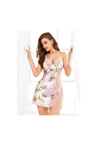 Majeur Kadın Closet Özel Tasarım Çiçek Desenli İnce Askılı Dantel İşlemeli Pembe Mini Saten Gecelik Takımı