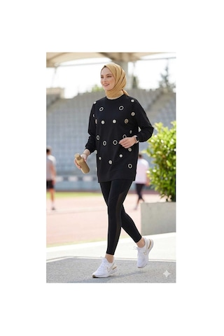 Butik Boncuk İşlemeli Rahat Spor Sweattshirt Tunik Siyah Boncuk İşlemeli Rahat Spor Sweattshirt Tunik Siyah Boncuk İşlemeli Rahat Spor Sweattshirt Tunik