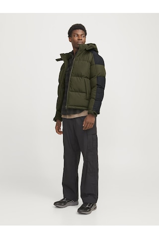 Jack & Jones Erkek Rüzgara Dayanıklı Kapüşonlu Puffer Mont - Aero Forest Night