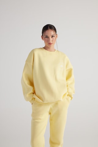 Holly Lolly 3 İplik Şardonlu Uzun Kol Bisiklet Yaka Fine Sweatshirt Sarı
