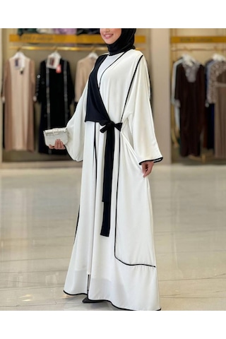 Önden Bağlama Detaylı Medine İpeği Abaya Siyah