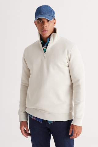 AC&Co / Altınyıldız Classics Standart Fit Normal Kesim İçi Polarlı Bato Yaka Pamuklu Erkek Sweatshirt Bej