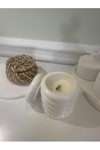 Bubble Kapaklı, Ahşap Fitilli, Beton Saksı Kokulu Mum Beyaz 1