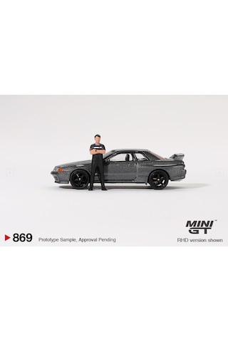 Mini Gt Nissan Skyline Gt-r R32 Gunmetal W Matsuda Figürlü