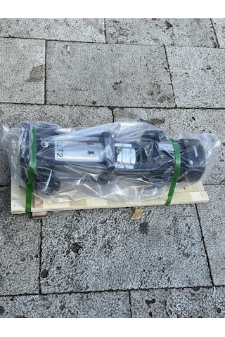 Shimge Blt2-11r Trifaze Dikey Santrifüj Pompa 1.5 Hp