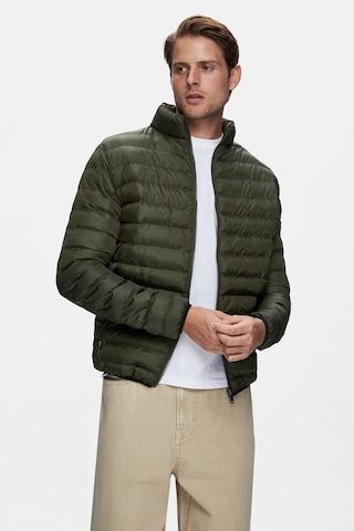 Ucla Northwın Yeşil Fermuarlı Ve Cepli Polyester Standard Fit Erkek Mont - Yeşil