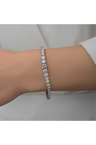 Gümüş Süzme Beyaz Taşlı Su Yolu Kadın Bileklik Gümüş