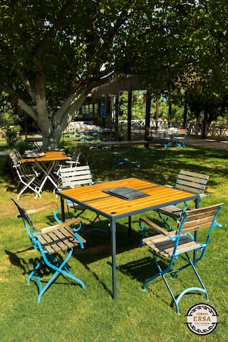 Geniş Kamp-karavan Çanta Modeli Ahşap