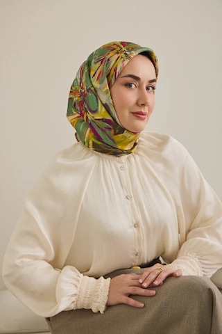 Silk Home Tivil Saf İpek 11501 - 07 Çim Yeşili Çiçek Desen Yeşil