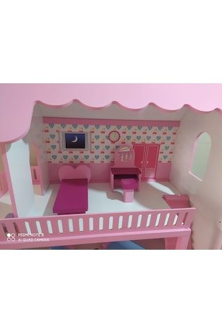 Ahşap Oyun  Evi