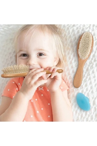 3'lü Set Ahşap Bebek Fırça Ve Masaj Tarak Seti Ve Sarı Renk Tırnak Makası