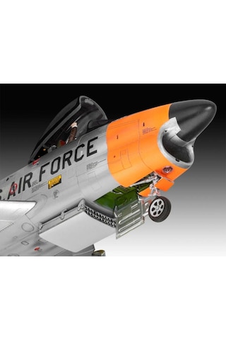 Revell Maket Uçak F-86D Dog Sabre Boyalı Set N:03832