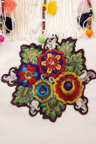 Fabric Craft Bag Omuz Çantası Bohem Nakışlı Püsküllü Pamuklu Krem 45x35 Krem