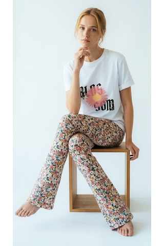 Hoxie Kadın Beyaz Blossom Baskılı Kısa Kollu Oversize Tişört