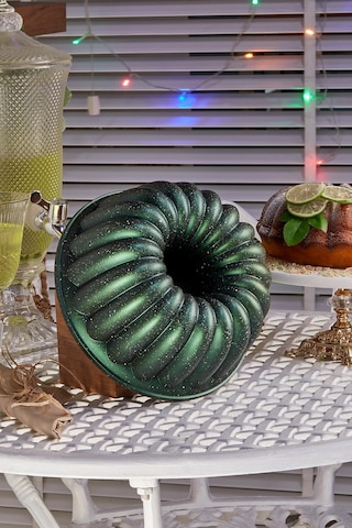 Taç Dilim Döküm Kek Kalıbı Haki