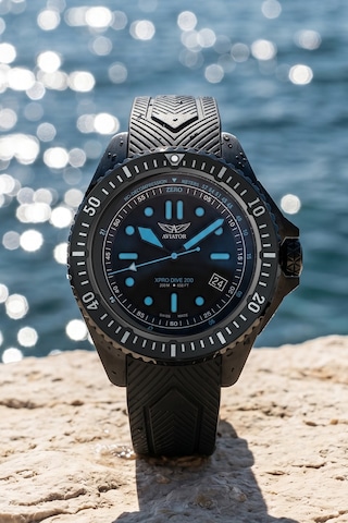 Xpro Dive 200 Erkek Kol Saati 42.8 Mm Safir Cam 20atm Siyah Silikon Kayışlı Mavi Detaylı Dalış Saati Siyah - 872620306 Siyah