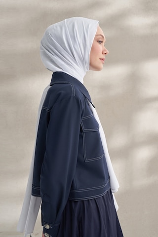 Armanda Krep Jakar Prizma Desen Şal - 70 X 190 Kırık Beyaz