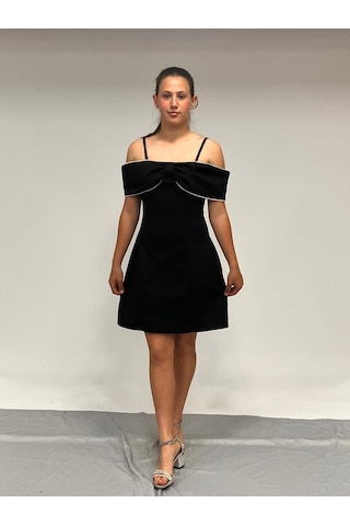 Siyah Fiyonk Detaylı Mini Abiye Elbise 10-16 Yaş Siyah