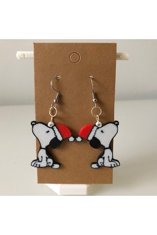 Snoopy Noel Şapkalı Yılbaşı Küpe Çifti - Sevimli Karakter Temalı Eğlenceli Kış Aksesuarı Beyaz