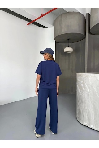 Moderie Butik Osy Modal Yumuşak Dokulu Kumaş Kısa Kollu Bluz Rahat Pantalon Ikili Takım- Lacivert Lacivert