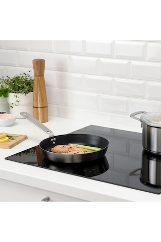 Ikea Hemkomst Tava 24 Cm Krom 1 Parça