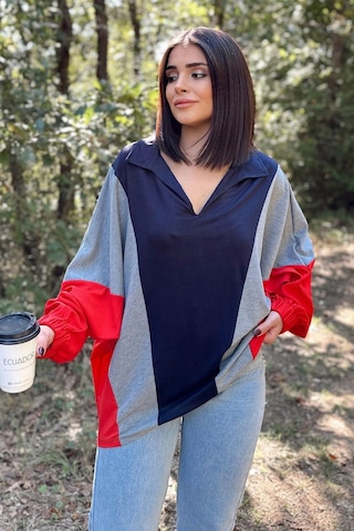 WeShaya Kadın Lacivert Polo Yaka, Yarasa Kol, Lastikli Manşet, Asimetrik Color Block, Salaş Sweatshirt Bluz Lacivert