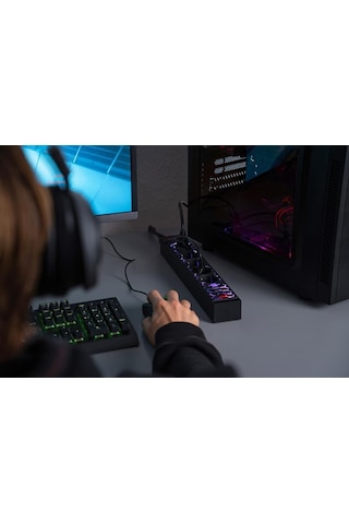 Brennenstuhl Oyuncu Serisi 5 Renk Led Aydınlatmalı Ve Renk Değiştirme Modlu 2 Usb Li 5 Soketli 1.5 Metre Priz